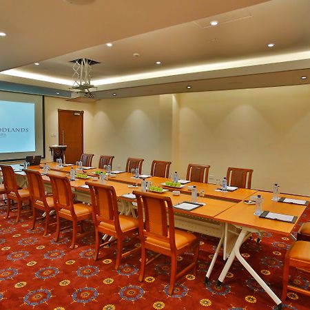 Sarova Woodlands Hotel And Spa Nakuru Exterior photo