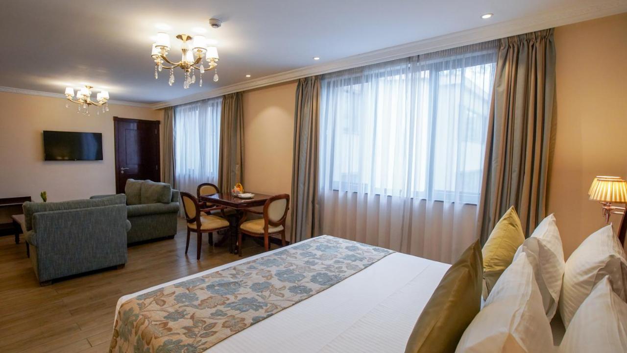 Sarova Woodlands Hotel And Spa Nakuru Exterior photo