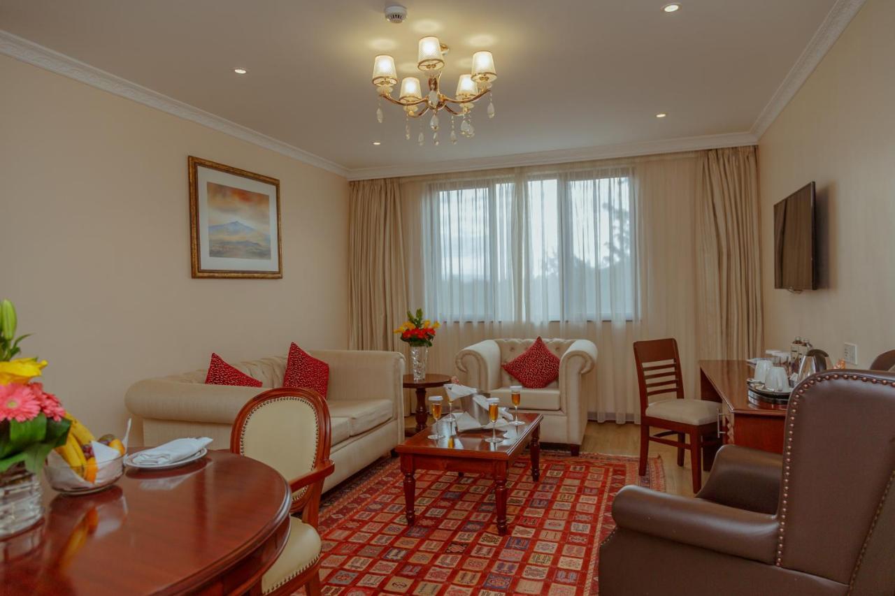 Sarova Woodlands Hotel And Spa Nakuru Exterior photo
