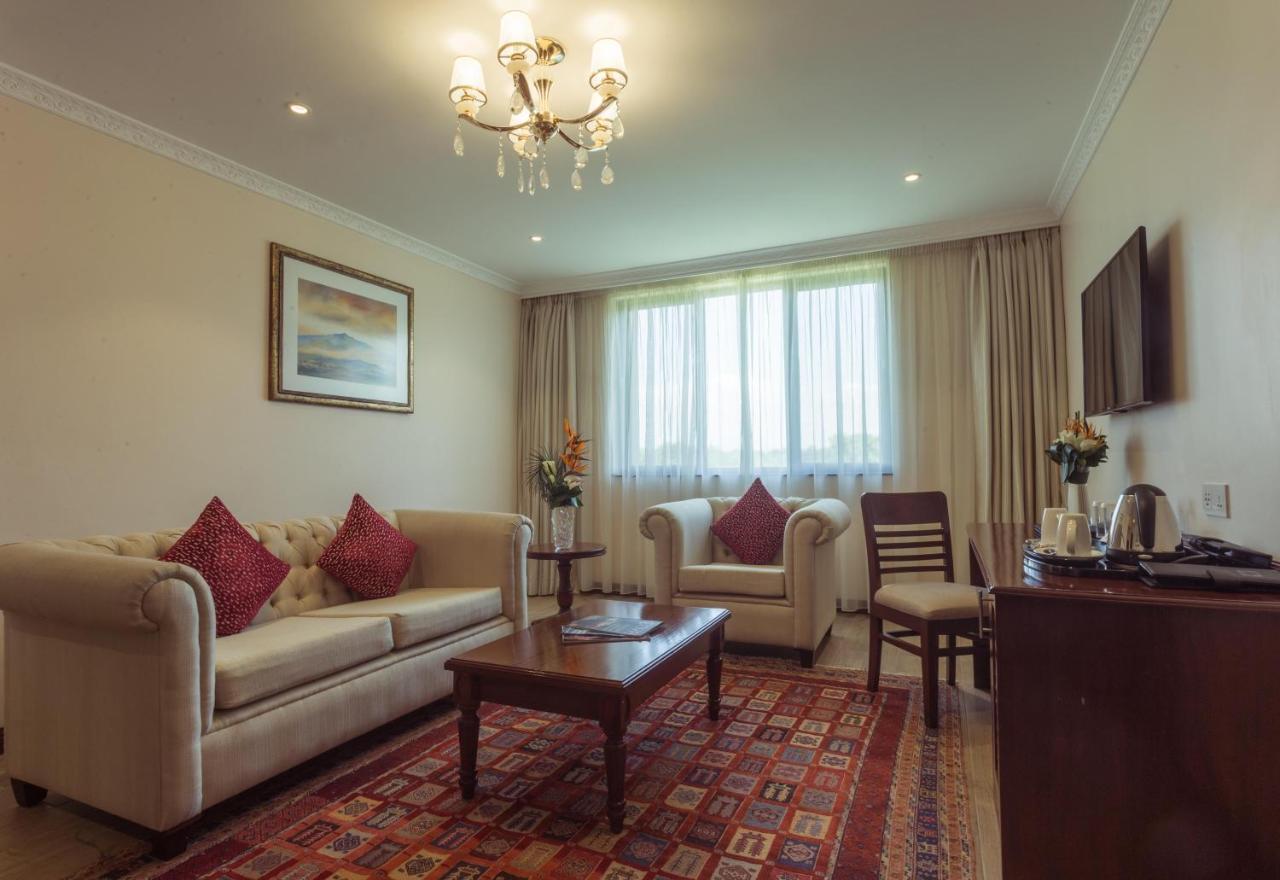 Sarova Woodlands Hotel And Spa Nakuru Exterior photo