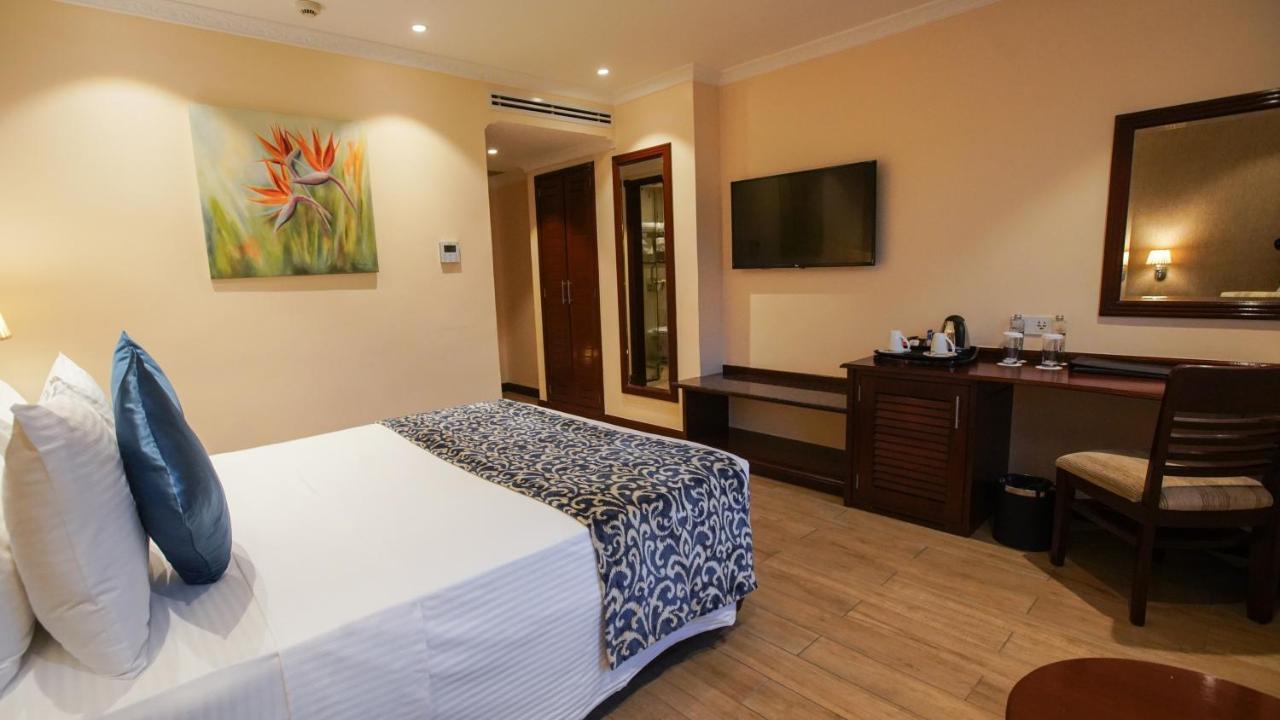 Sarova Woodlands Hotel And Spa Nakuru Exterior photo