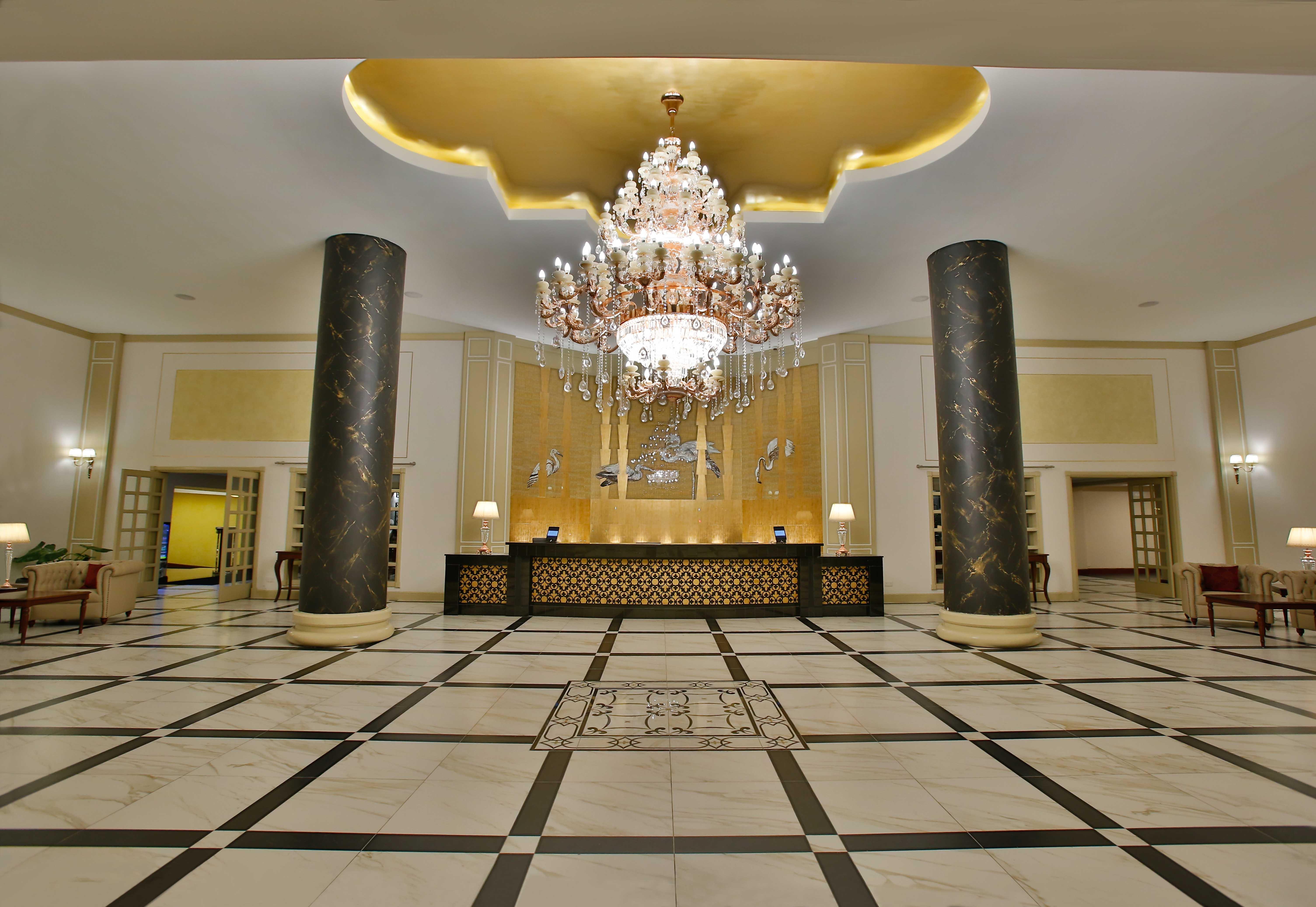 Sarova Woodlands Hotel And Spa Nakuru Exterior photo