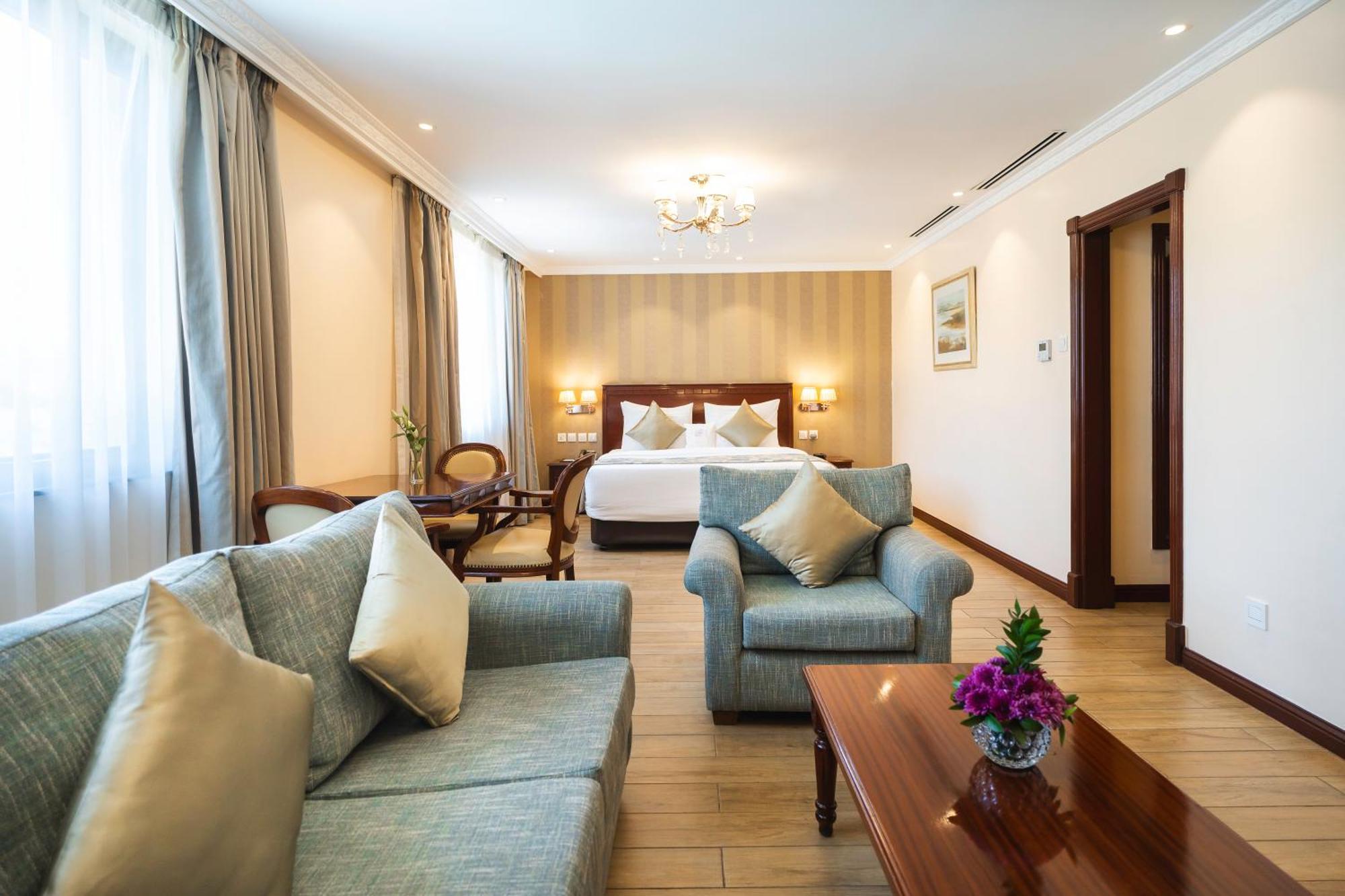 Sarova Woodlands Hotel And Spa Nakuru Exterior photo