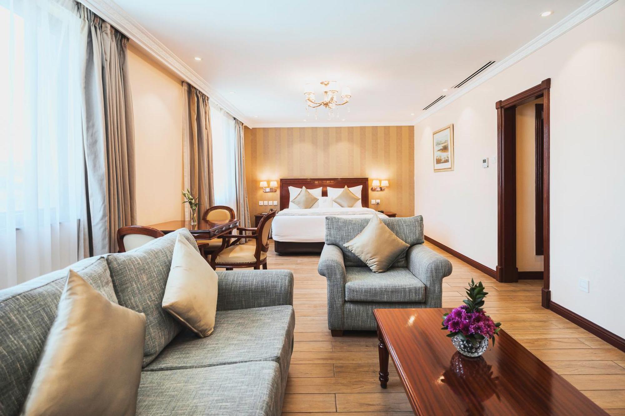Sarova Woodlands Hotel And Spa Nakuru Exterior photo