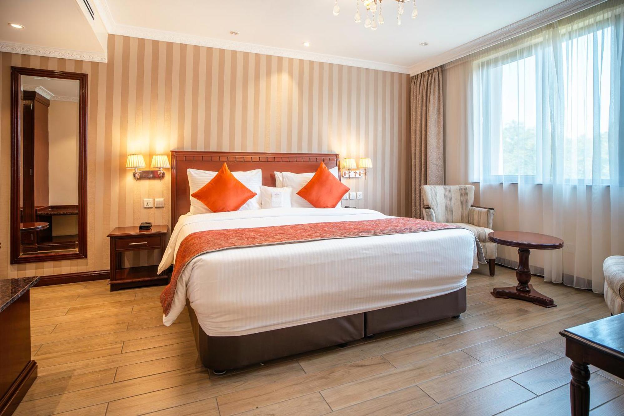 Sarova Woodlands Hotel And Spa Nakuru Exterior photo